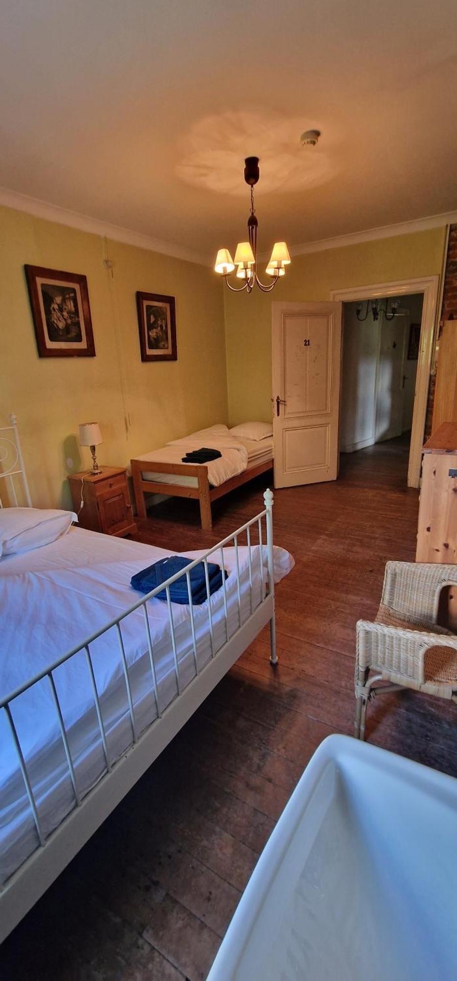 Le Petit Chateau De Blier Villa Érezée Esterno foto